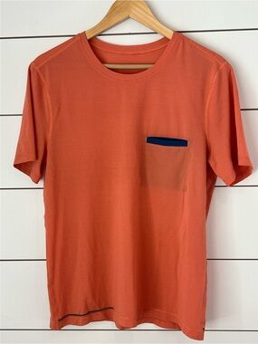 lululemon athletica light Orange Short-Sleeve Pocket Tee with Navy Trim medium‎